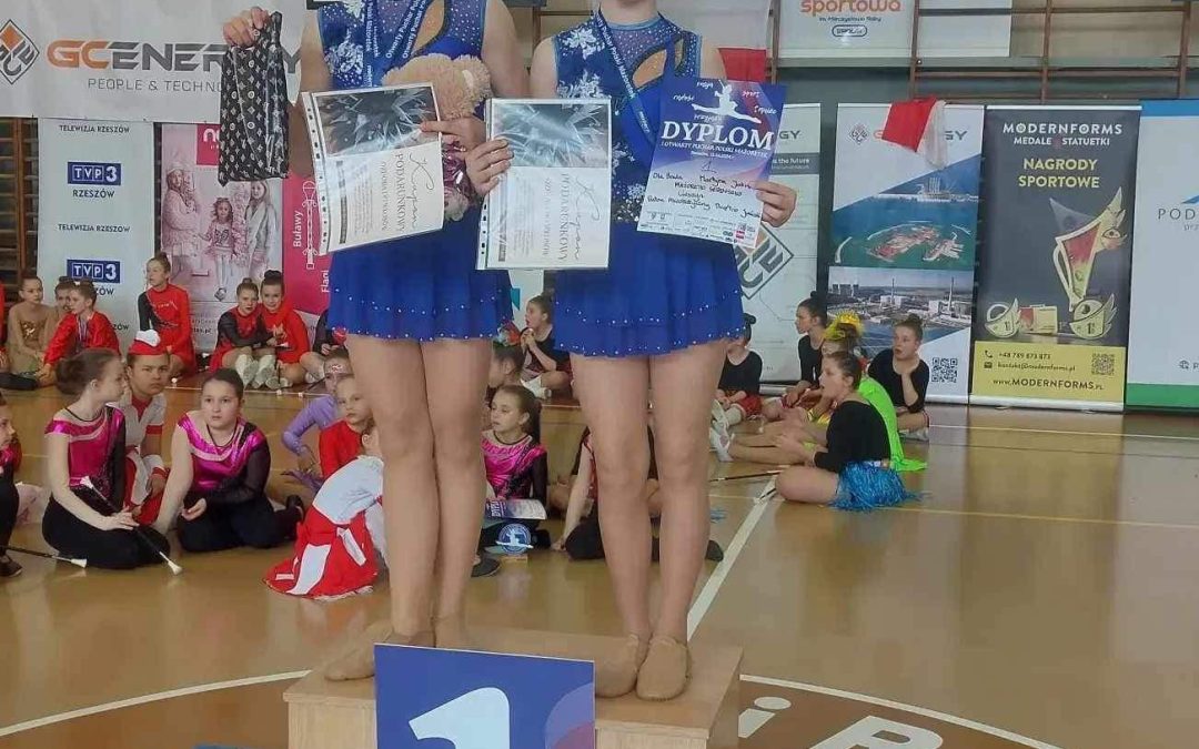 Martyna z klasy 5 na Pucharze Polski Mażoretek.